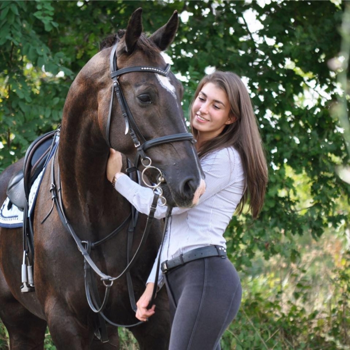 Iulia Tăt, de la Echitaţie, reprezentanta lunii noiembrie. FOTO U Cluj